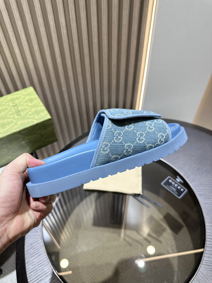 GUCC SLIPPERS