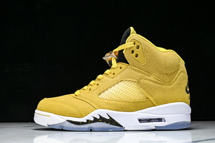 Air Jordan 5 Retro HQ7978-701