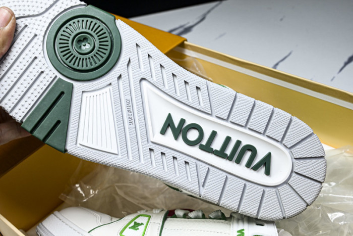 LV SNEAKER TRAINER  FOR-LV409