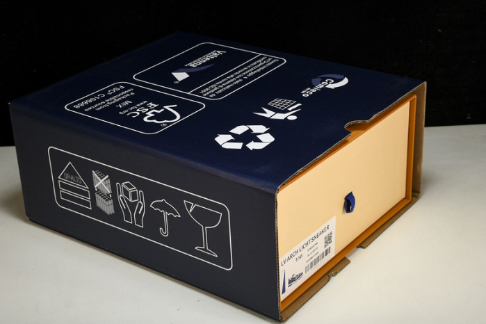 LV SNEAKER LOW  103005