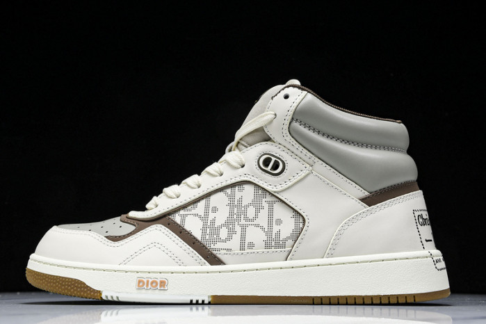 D10R B27 High Top Sneaker 10802