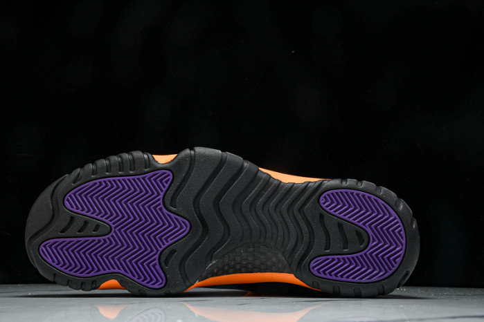 Air Jordan 11 Retro  CT8012-800