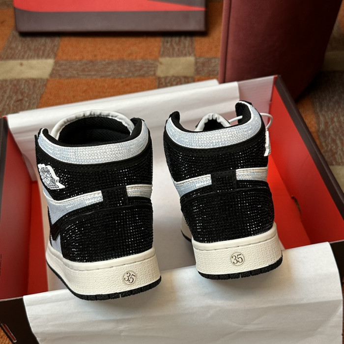 AIR JORDAN 1 RETRO  AJ-22