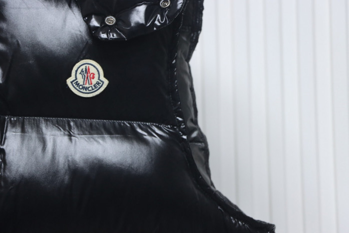 CLOTHES M0NCLER MC07