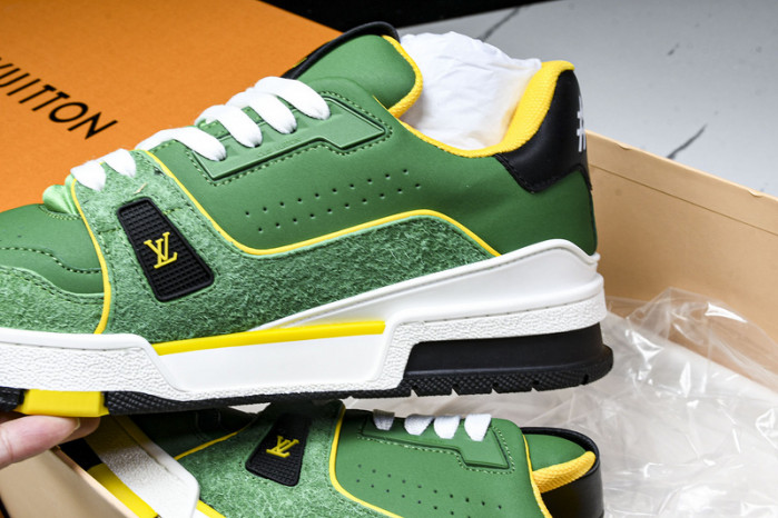 LV SNEAKER LOW FOR-LV216