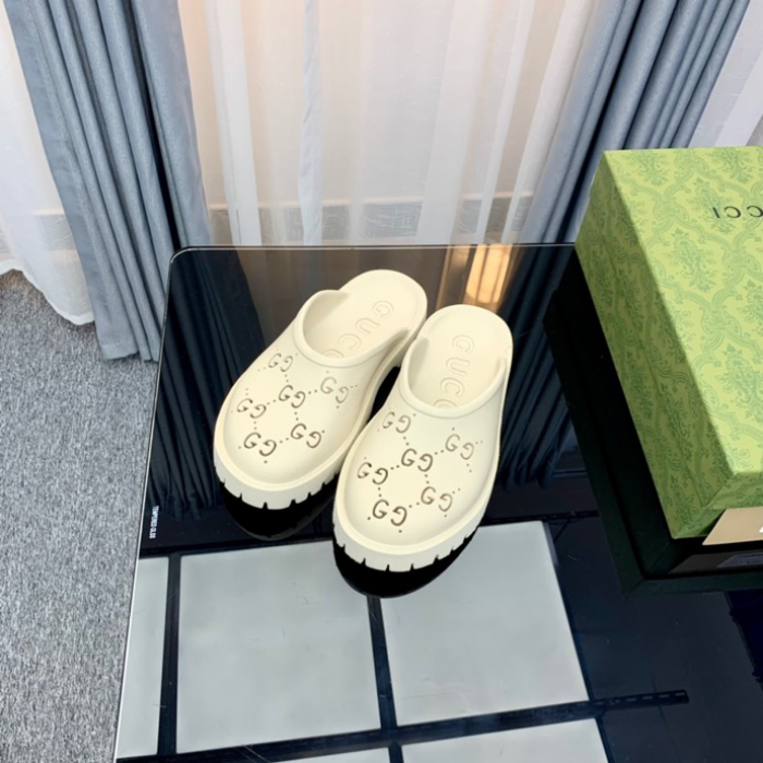 GUCC SLIPPERS