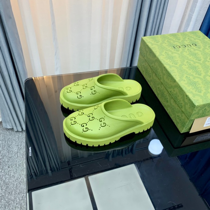 GUCC SLIPPERS