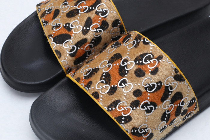 GUCC SLIPPERS leopard print