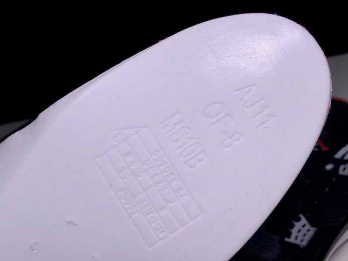 Air Jordan 4 Retro Bred (2019) 308497-060