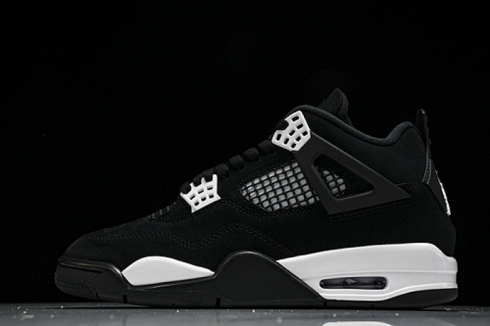 AIR JORDAN 4 RETRO  'WHITE THUNDER'  FQ8138-001
