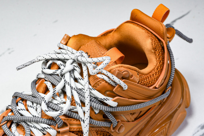 BLCG Track 3.0  WTRHK 7000