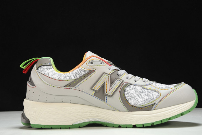 New Balance yeeshoes   ML2002RGD