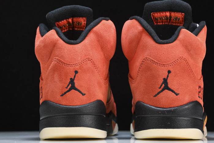 Air Jordan 5  WMNS DUNK ON MARTS 2023 DD9336-800