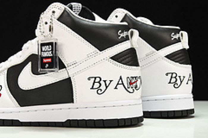 Supreme x Nike SB Dunk High QS “By Any Means”SUP  DN3741-002