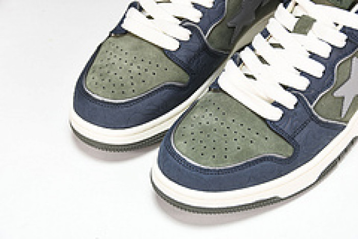 A B*THING APE  YEE-008