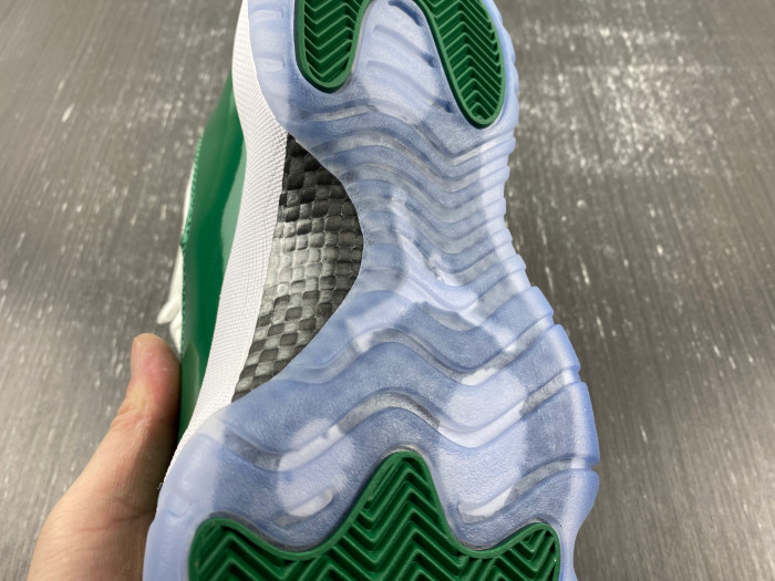 Air Jordan 11 CT8012-113