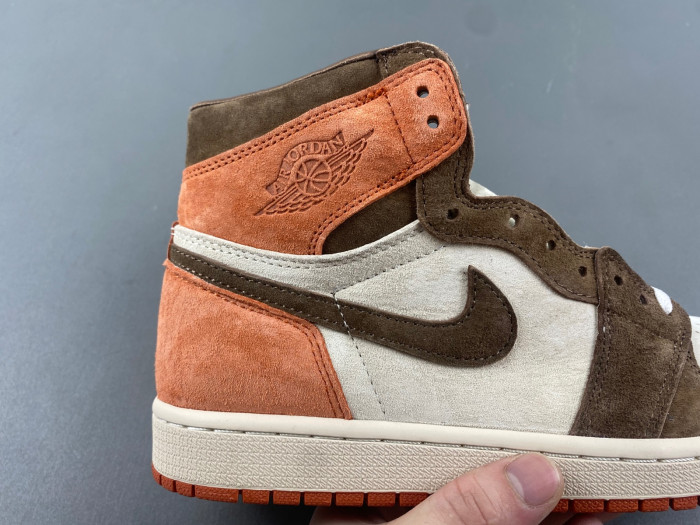 Air Jordan 1 High OG WMNS “Dusted Clay”  FQ2941-200