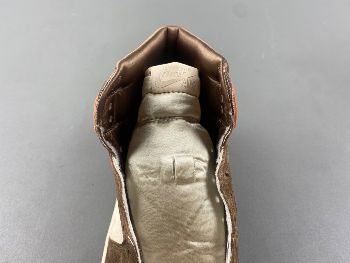 Air Jordan 1 High OG WMNS “Dusted Clay”  FQ2941-200