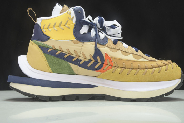 Sacai x Jean Paul Gaultier x Nk VaporWaffle DH9186-200