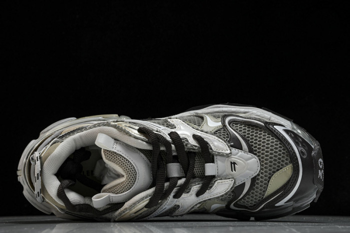 BLCG RUNNER 2  W3RXP 2000