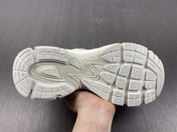 BLCG   PHANTOM  YEESHOES042101