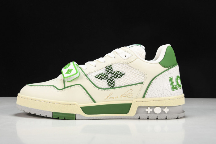 LV SNEAKER LOW YEE-013