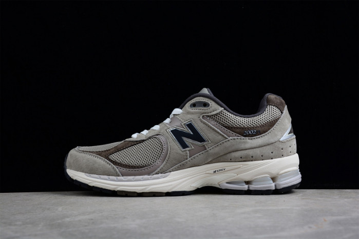 New* Balance WL2002 M2002RAW