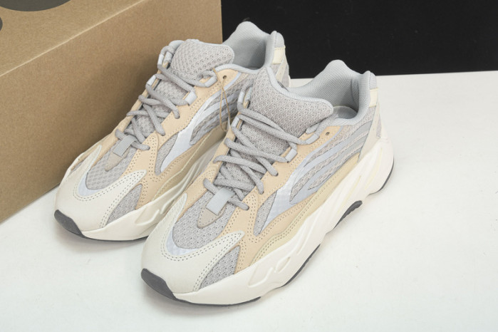 Adidas Yeezy Boost 700 V2 Cream GY7924