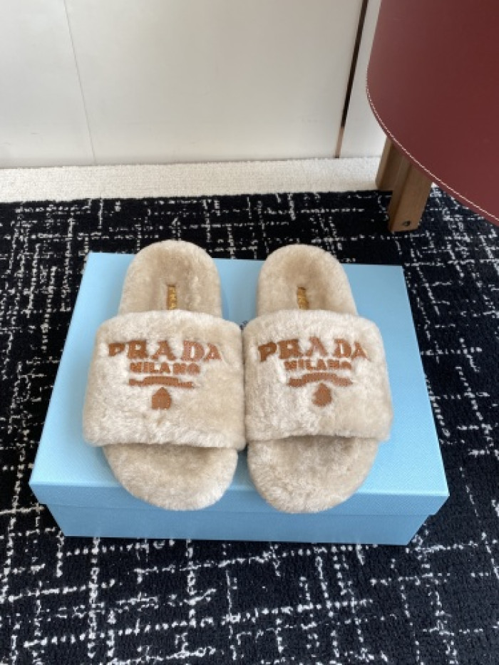 PRA*DA  SLIPPERS