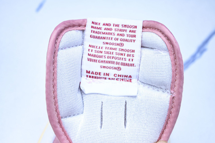 Travis Scott x Air Jordan 1 Low OG DM7866-100