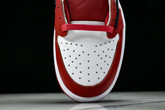 Travis Scott x Air Jordan 1 Low OG DM7866-101