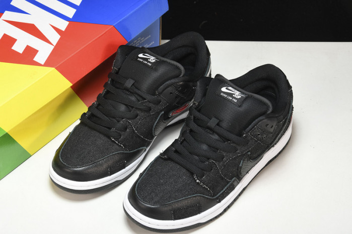 Wasted Youth x Nike SB Dunk Low DD8386-001