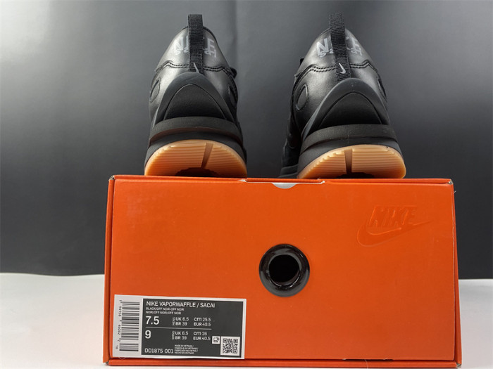 Nike Vaporwaffle Sacai Black Gum DD1875-001
