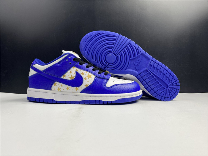 Nike SB Dunk Low Supreme Stars Hyper Royal (2021)  DH3228-100