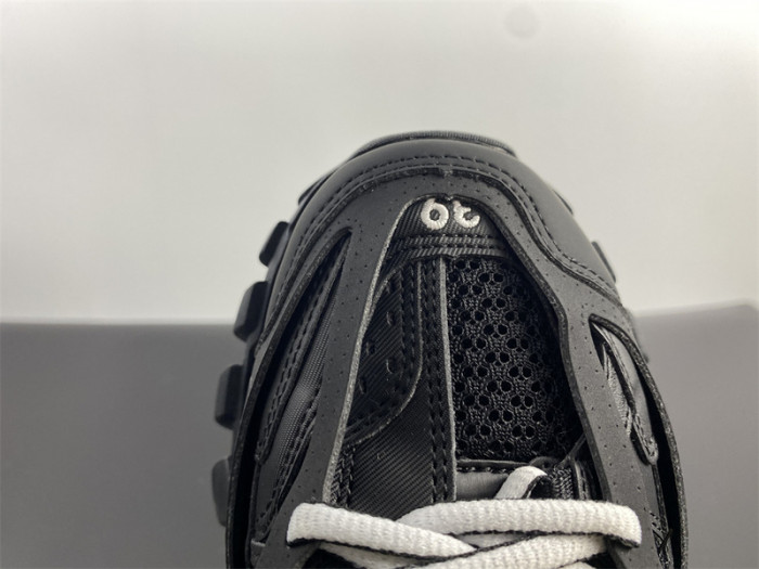 BLCG Track slides 653813 W3CP3 1000