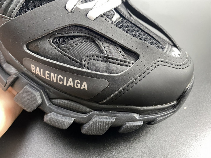 BLCG Track slides 653813 W3CP3 1000